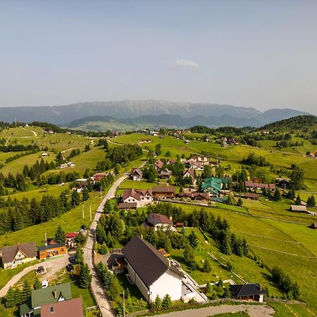 Resort Europark Fundáta Kültér fotó