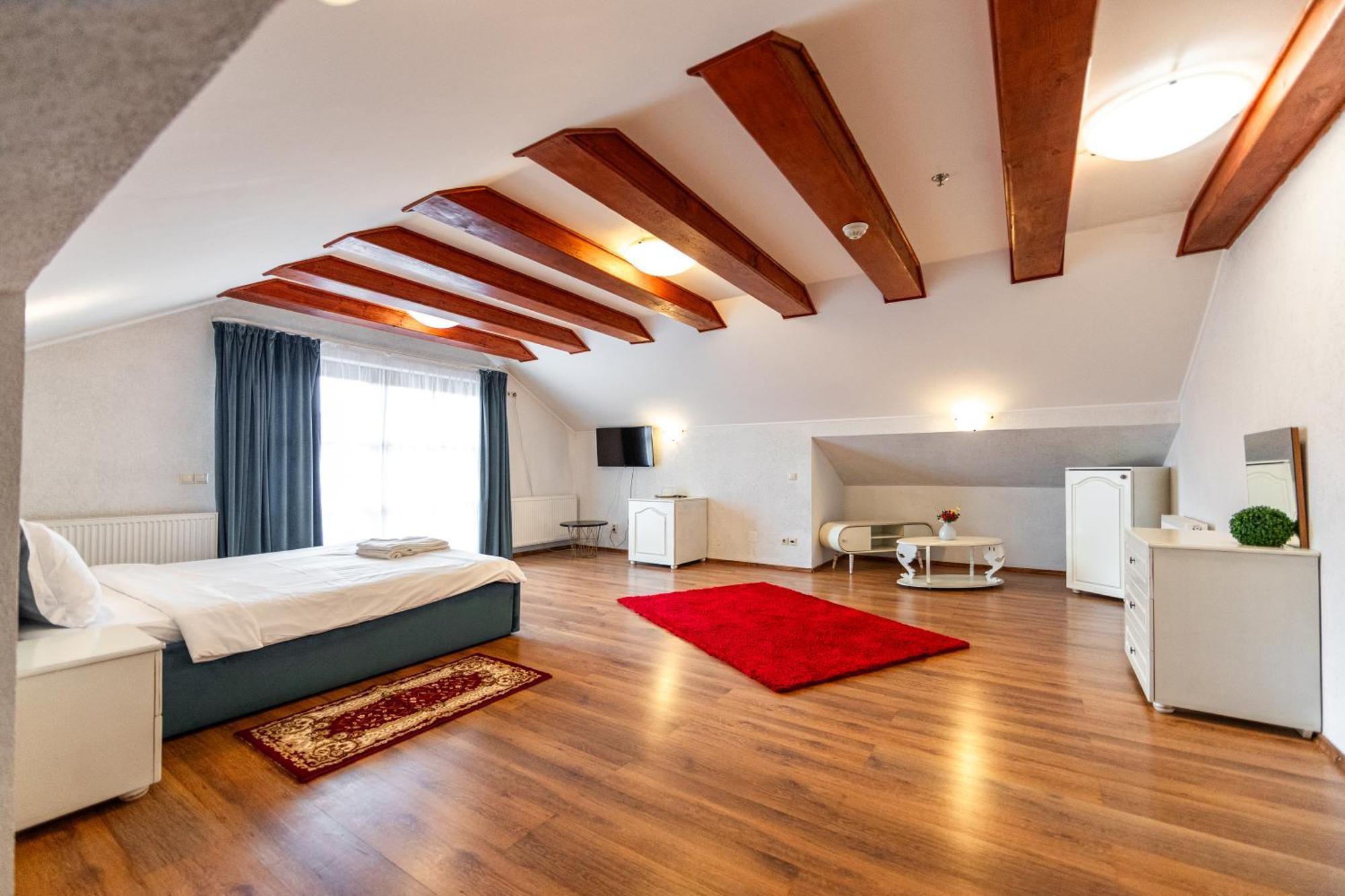 Resort Europark Fundáta Kültér fotó