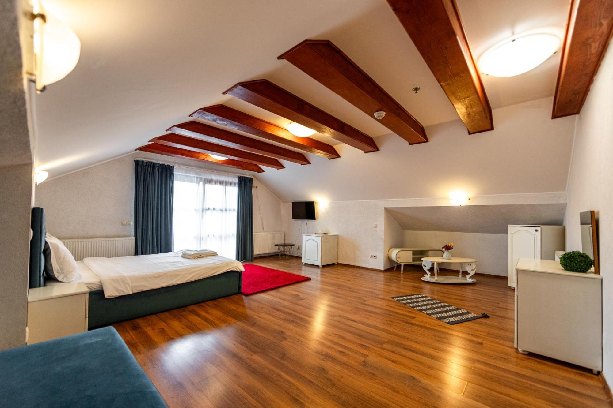 Resort Europark Fundáta Kültér fotó