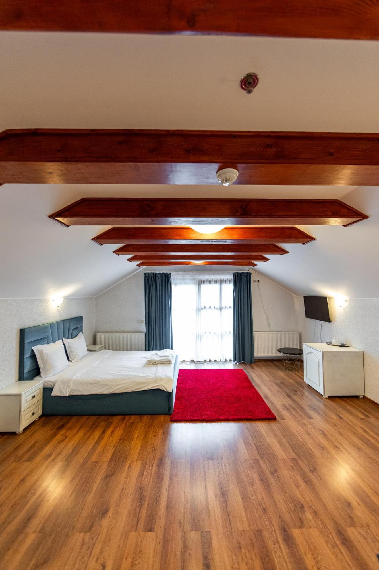 Resort Europark Fundáta Kültér fotó