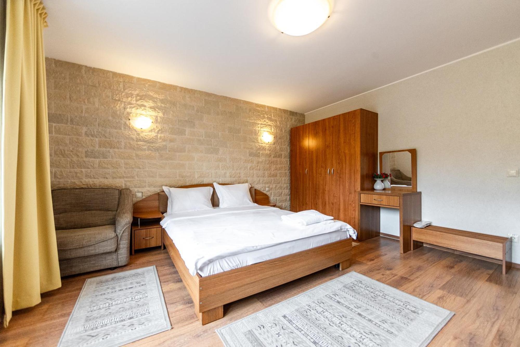 Resort Europark Fundáta Kültér fotó