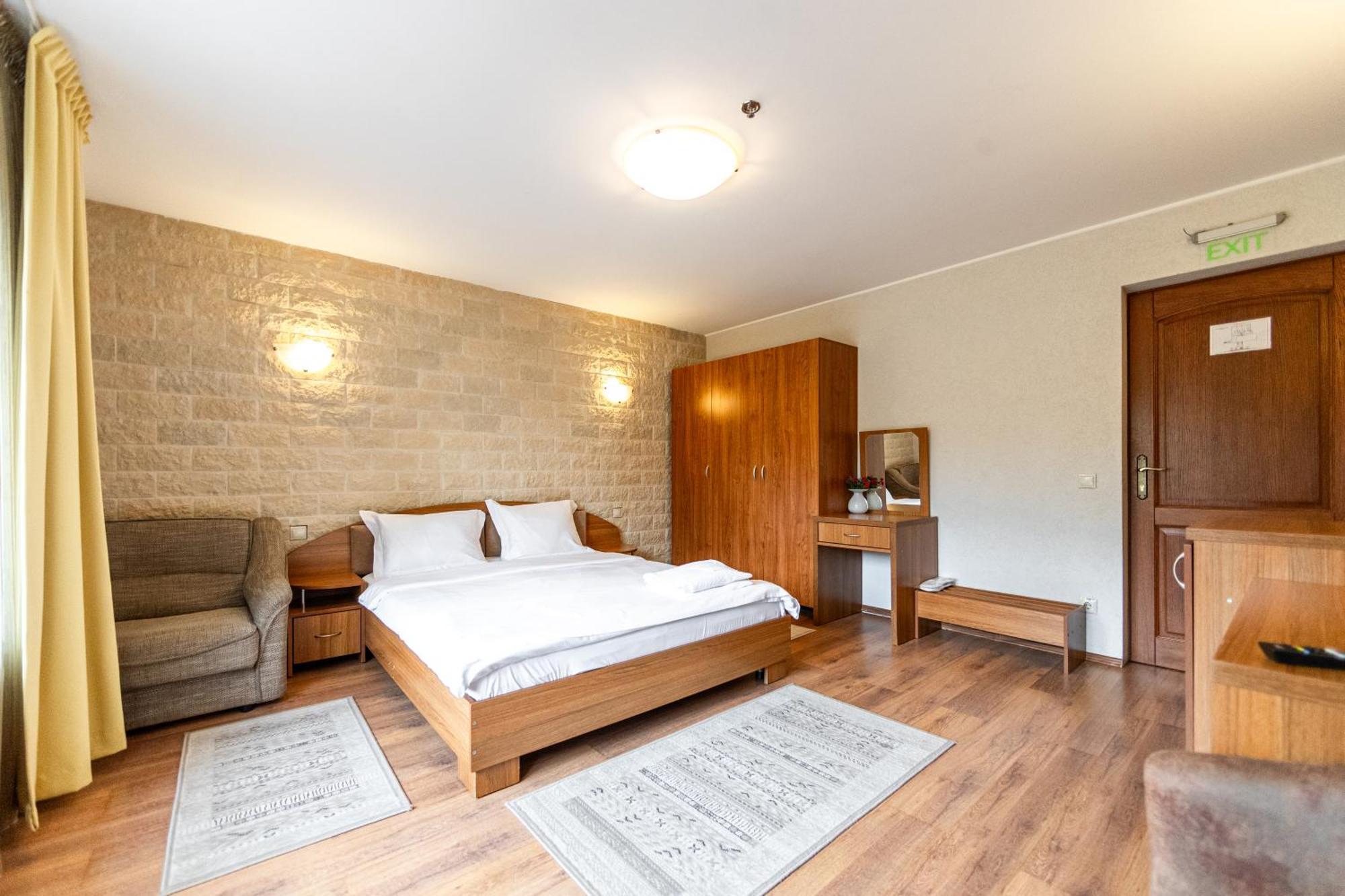 Resort Europark Fundáta Kültér fotó