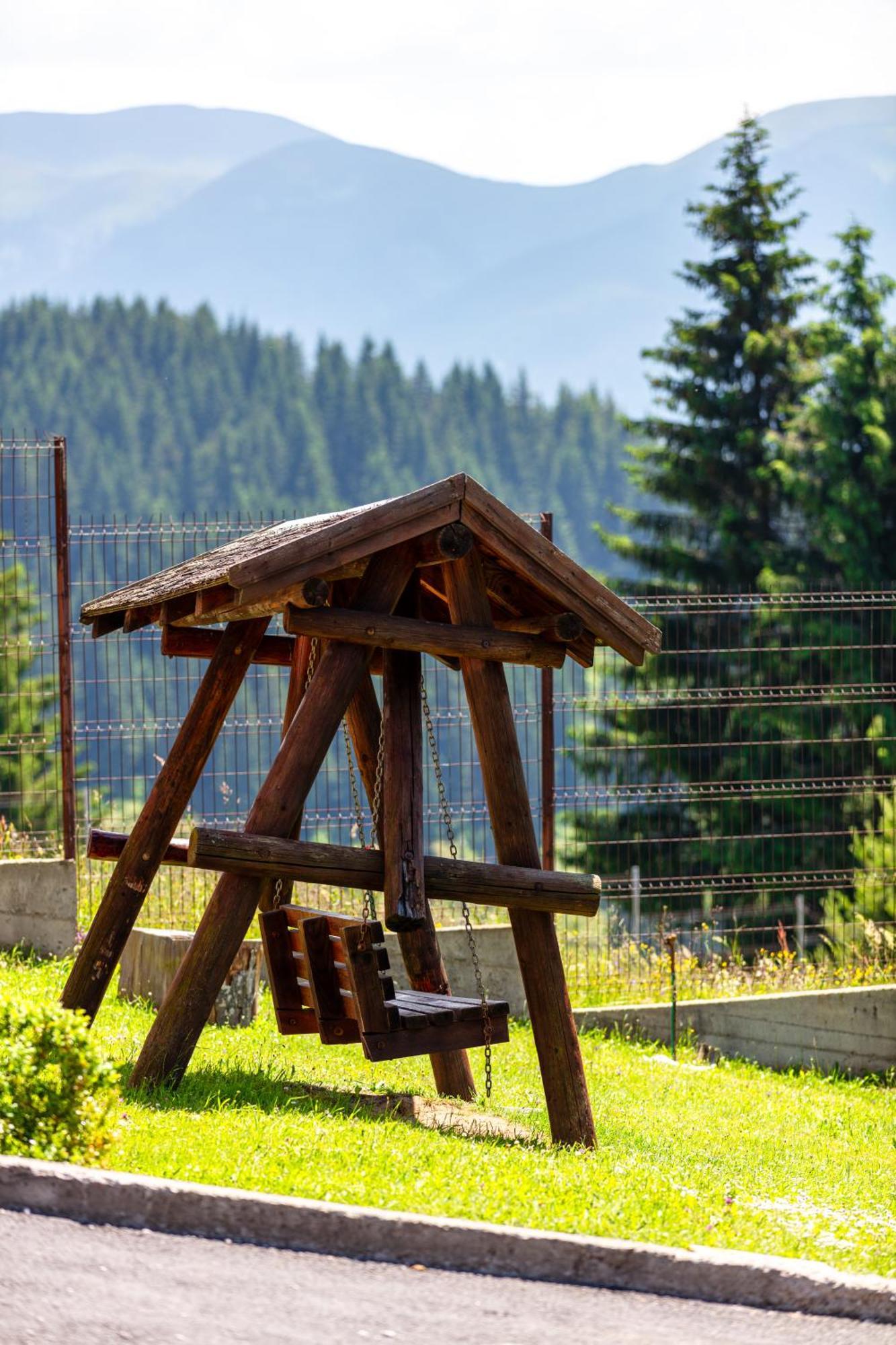 Resort Europark Fundáta Kültér fotó