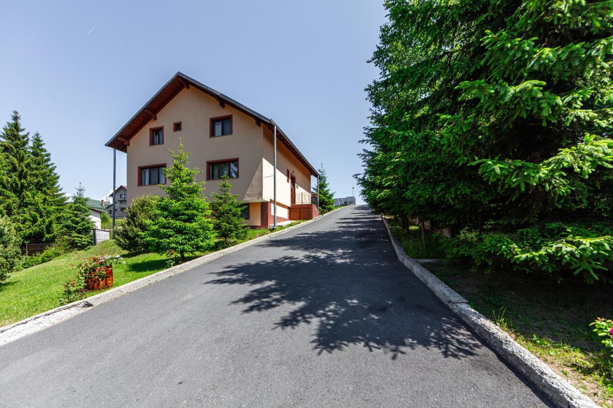 Resort Europark Fundáta Kültér fotó