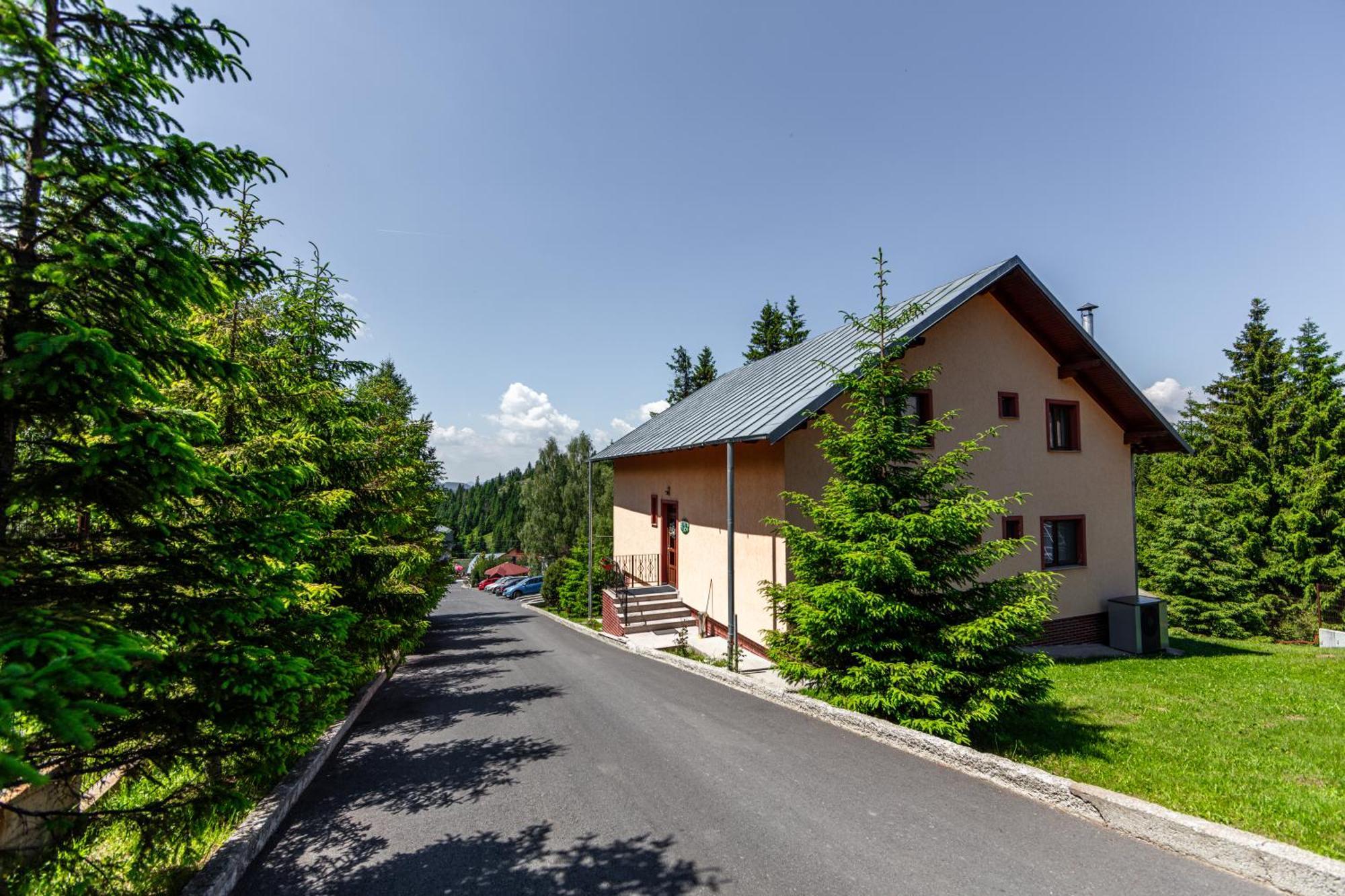 Resort Europark Fundáta Kültér fotó